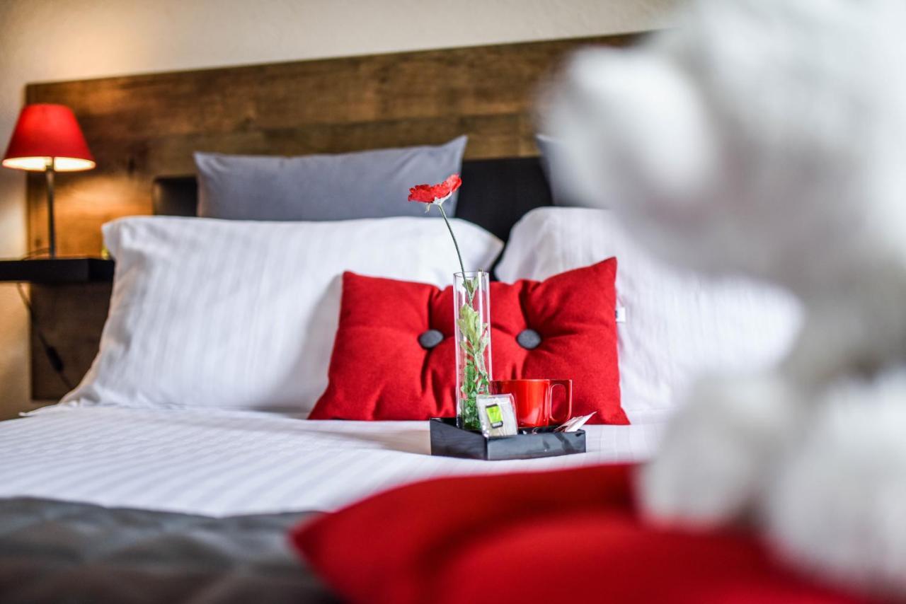 Hotel Auberge L'Estanquet Urt Экстерьер фото