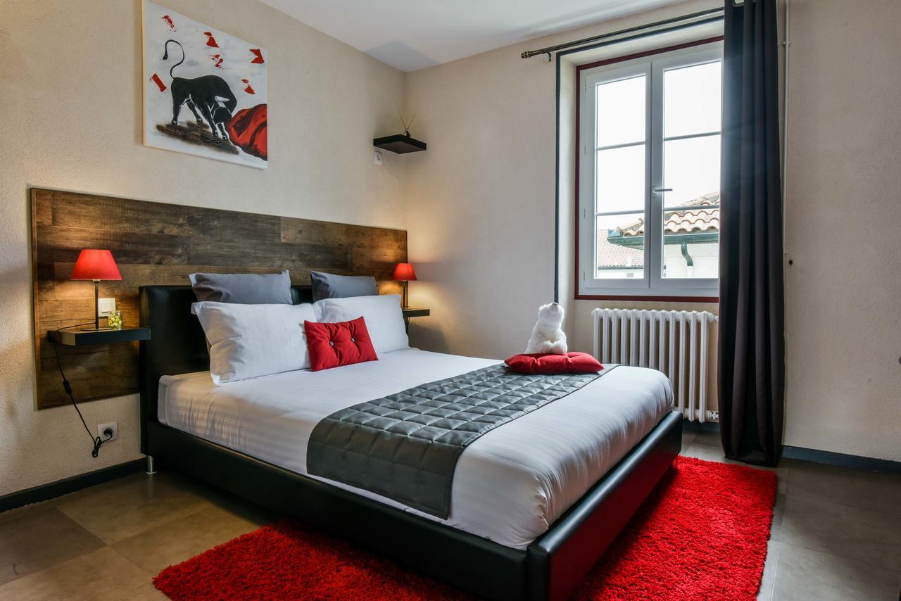 Hotel Auberge L'Estanquet Urt Экстерьер фото